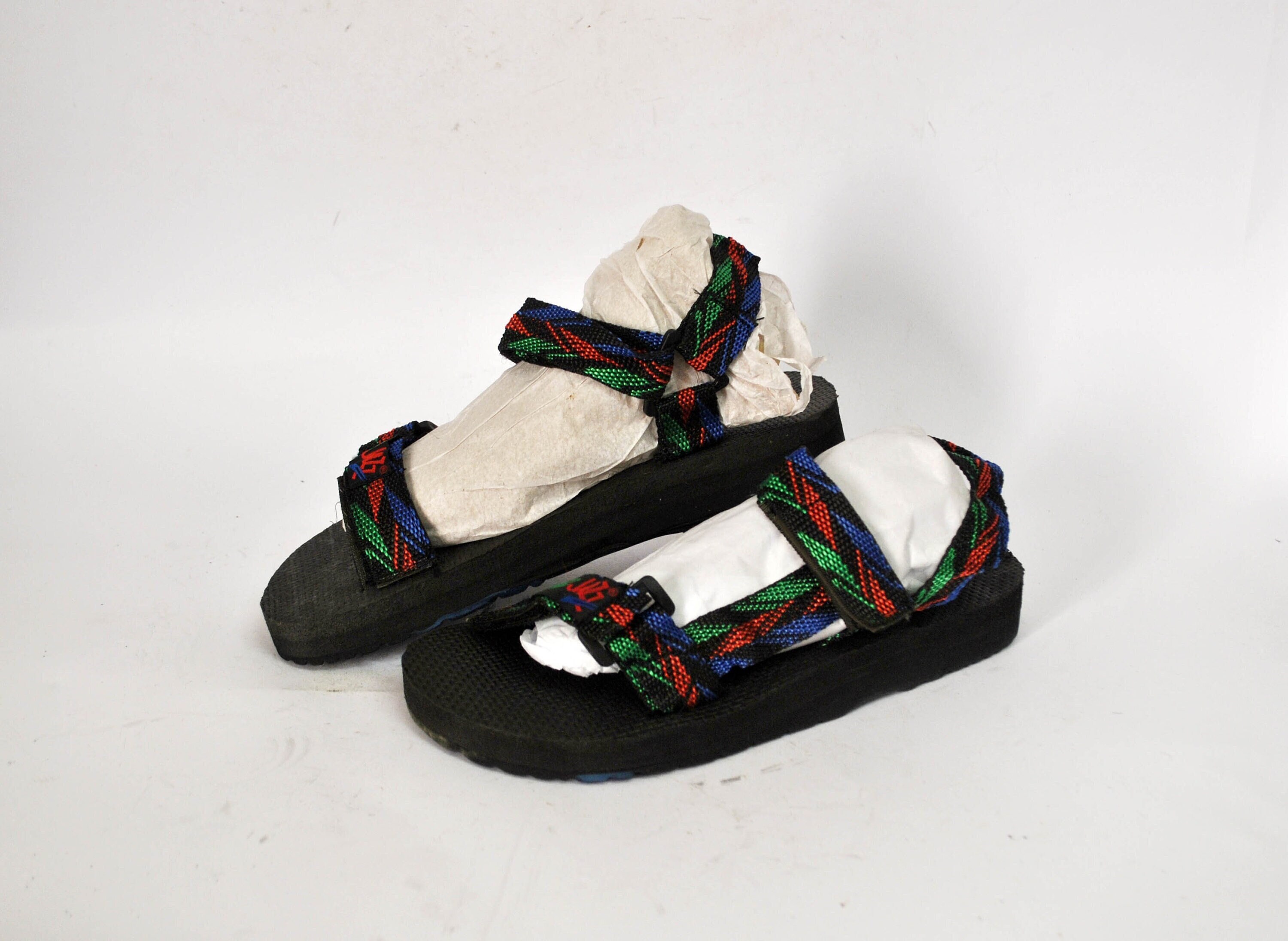 Teva hotsell sandals 90s