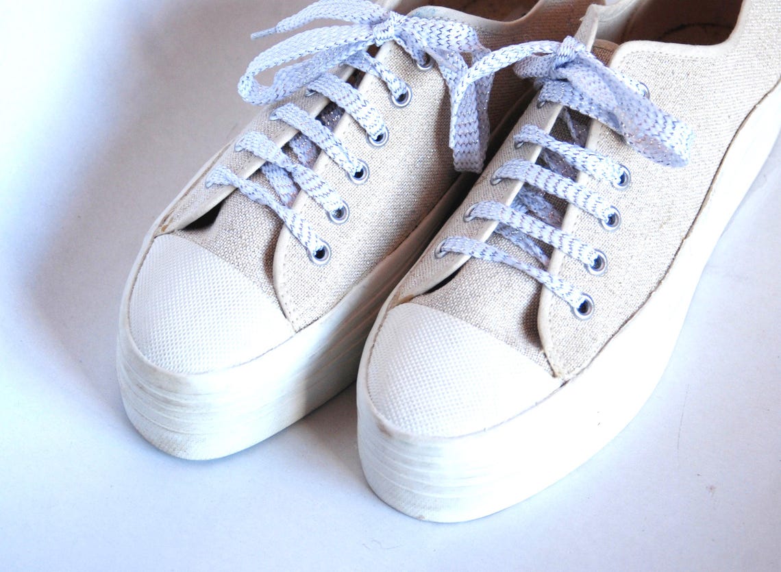 Vintage Beige Platform Sneakers – Chunky Canvas Trainers – 90s Y2K Style Shoes size eu 41 us 10 uk 8, foto 3 di 5