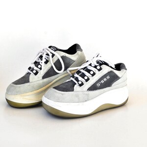 Y2K Platform Sneakers | Chunky Grey Retro Trainers | 90s Inspired Streetwear Shoes | Unisex Vintage Style size eu 36 uk 3 us 5