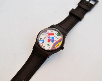 Vintage Quartz Wristwatch with Abstract Colorful Dial – Black Rubber Strap – 90s Memphis Style Unisex Watch