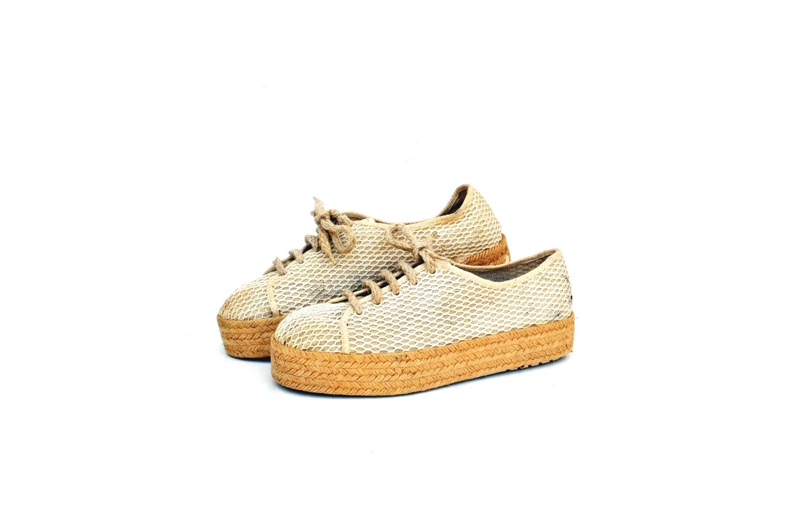 Vintage Espadrille Platform Sneakers Beige Mesh Lace Up Summer Shoes size eu 41 us 10 uk 8, foto 1 di 5