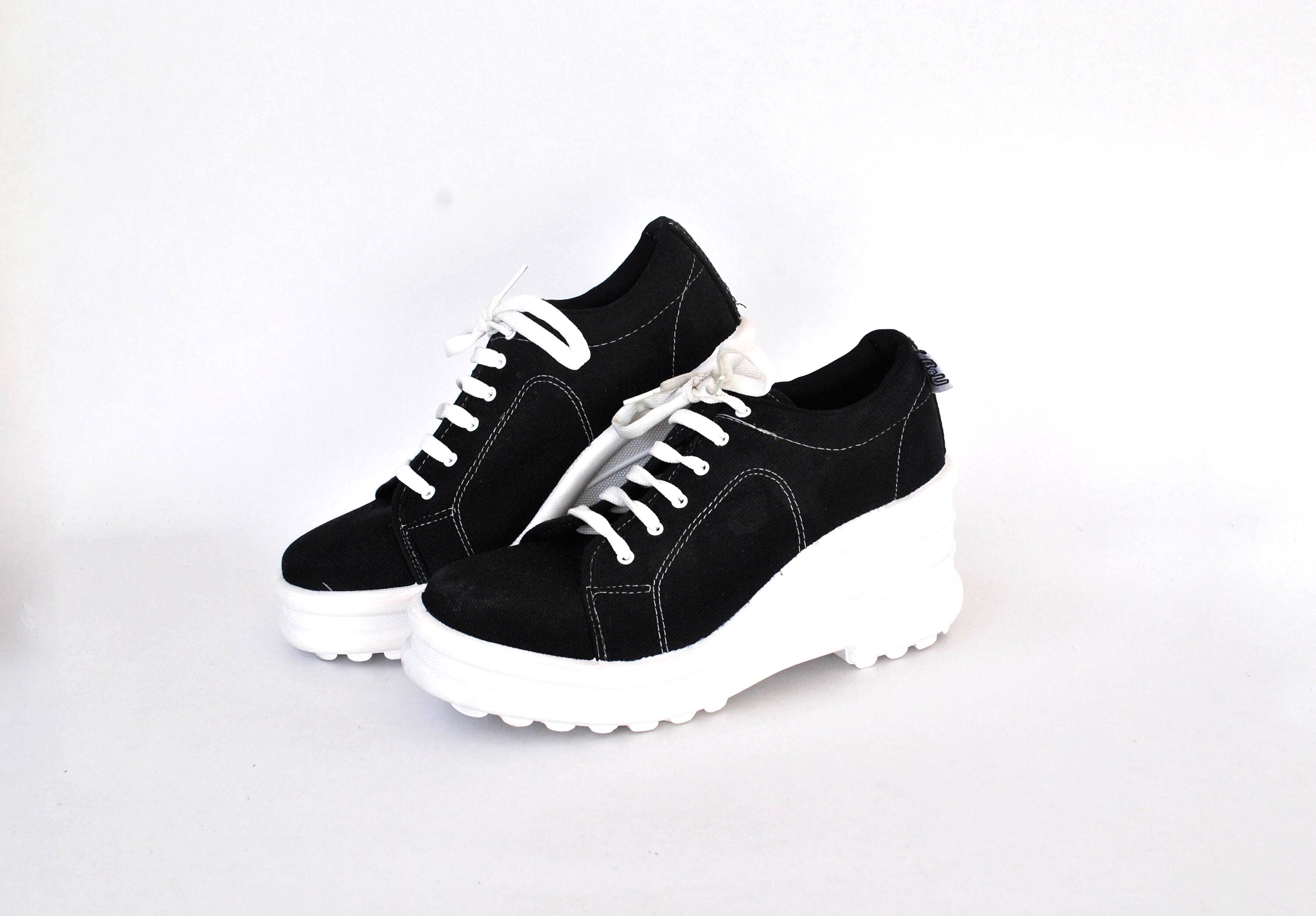 RARE Leizilei Calf Leather Sneakers Mens Size 12 Black White Platform Shoes Y2k‎ Amazon.com | Exusiai Men Chunky Sneakers Fashion Star Y2K  main image 2