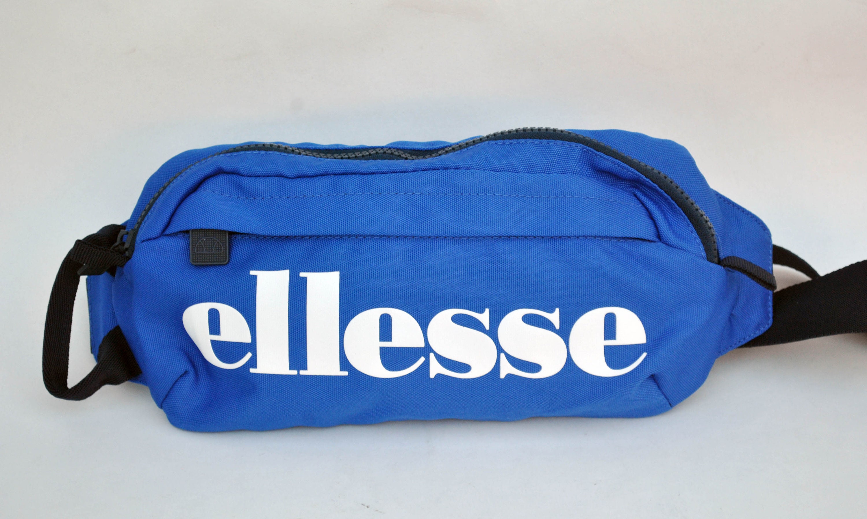 Riñonera pecho ellesse hotsell
