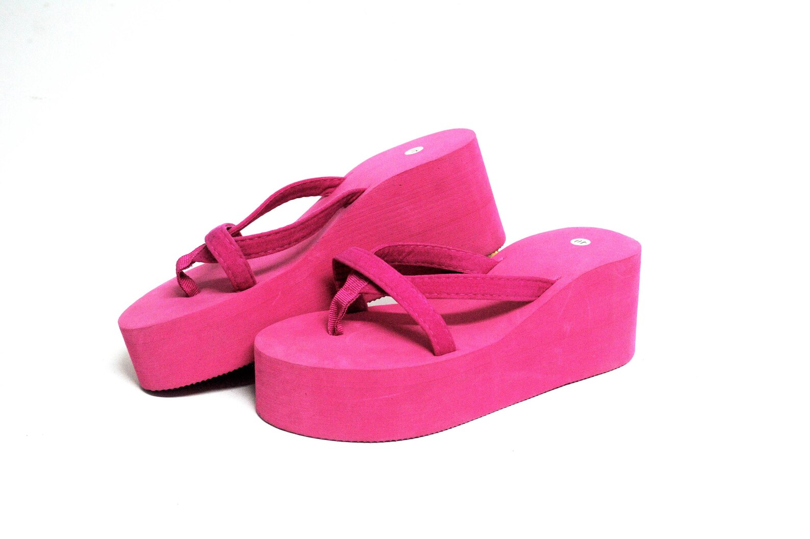 Gucci pink platform jelly slides - spring/summer 2021 style in 2021 | Jelly shoes outfit, Swag 