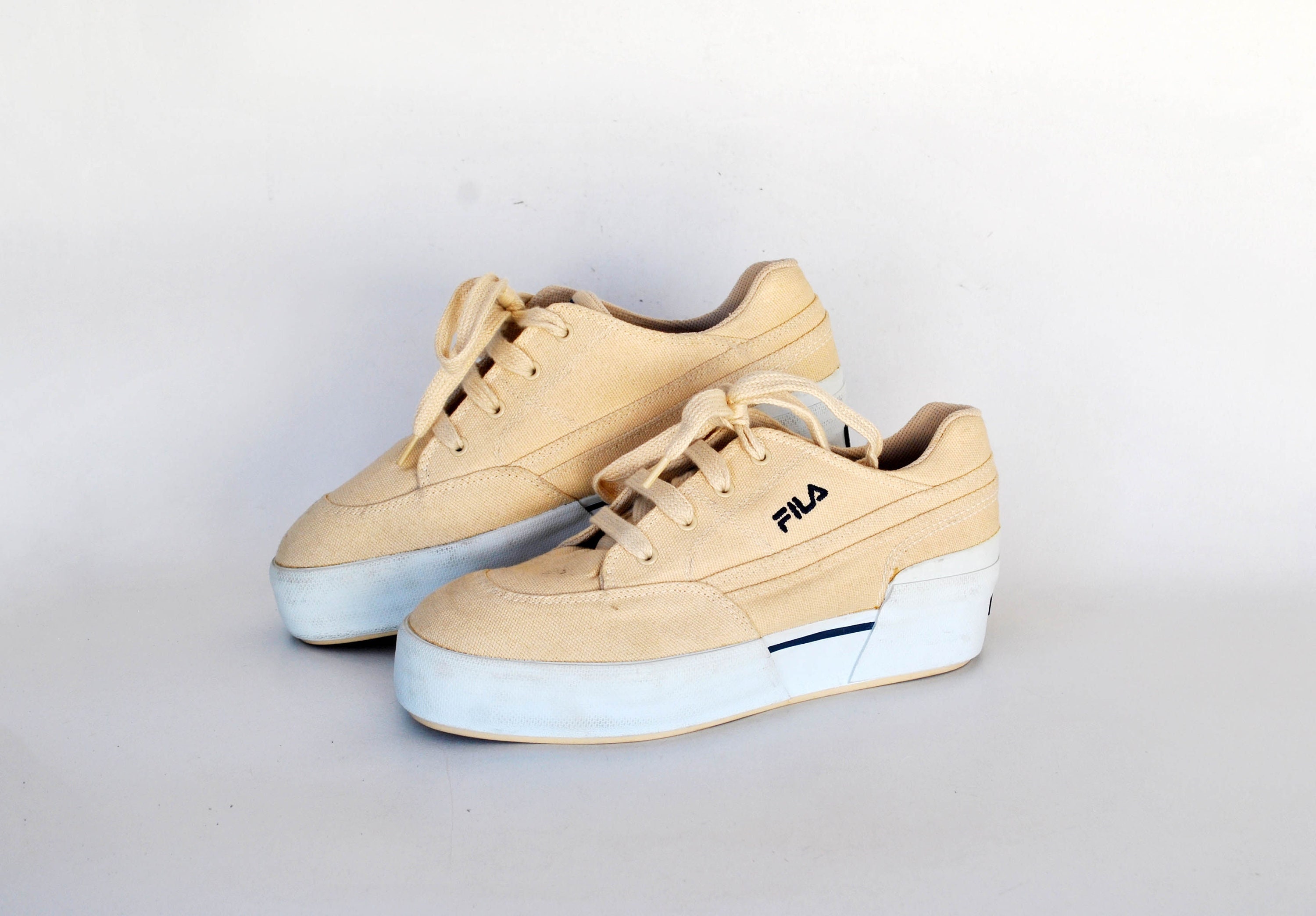 NOS 90s Vintage Fila Grant Hill Mid Youth Sneakers Kicks Shoes Preschool Children Kids OG Deadstock / 11.5UK 12Us 30eu