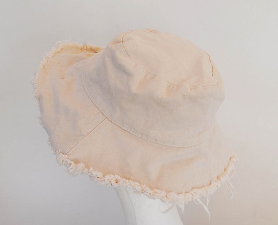 Vintage Cotton Bucket Hat – Natural Beige Frayed Edge Hat  display picture 3