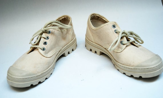 botas negras de seguridad