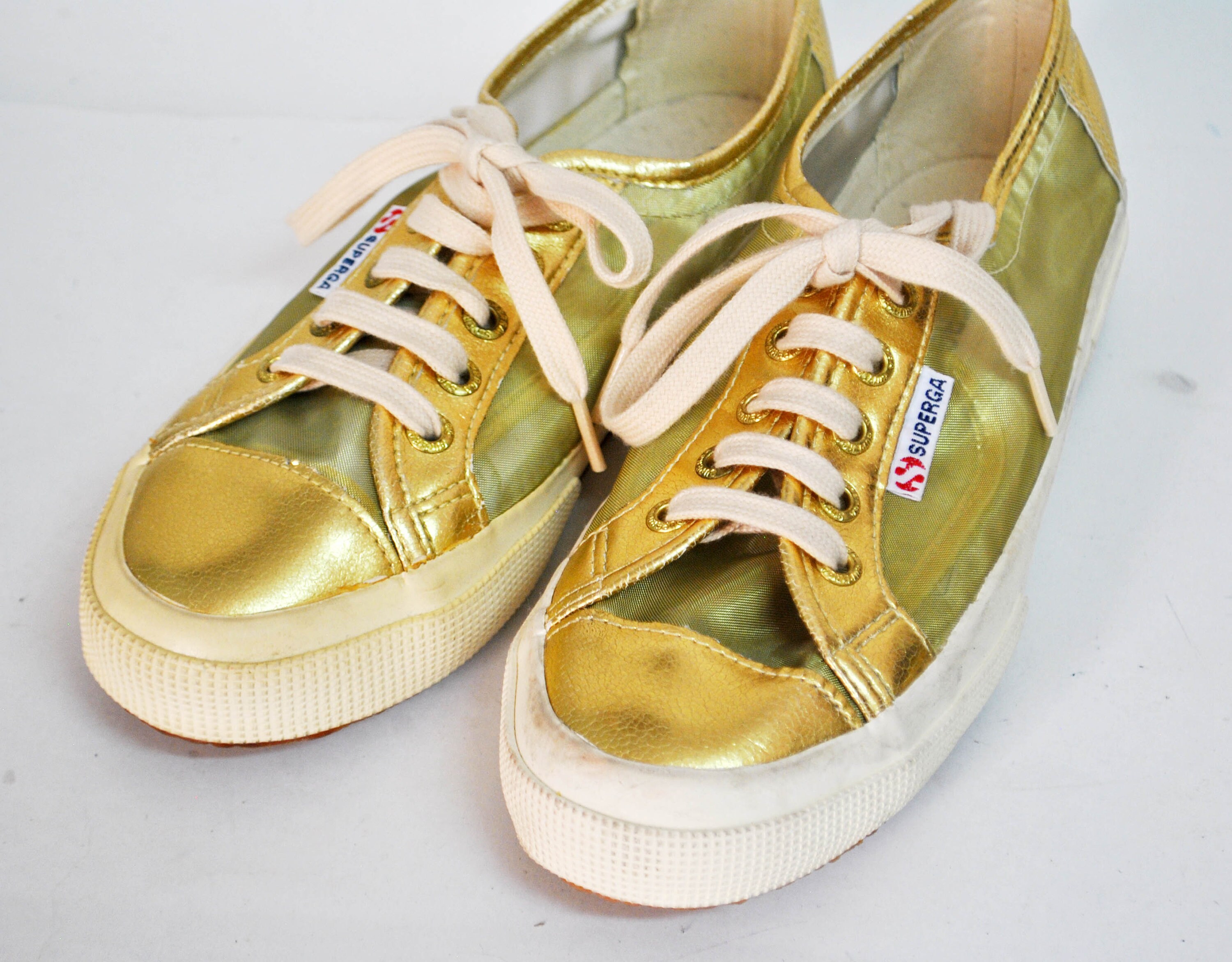 Scarpe in tela fishnet oro superga sneakers anni '90 | Etsy Italia