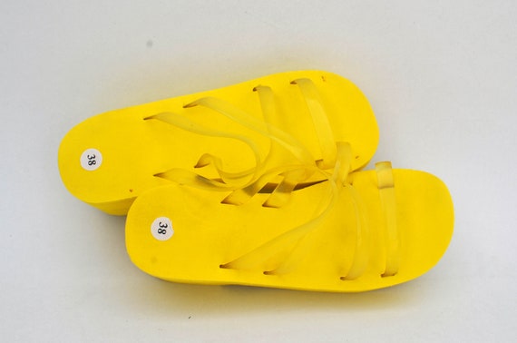 y2k yellow Foamy platform slippers japanese sanda… - image 5