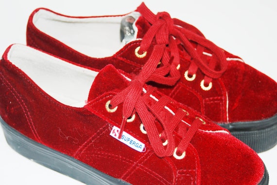 superga niño púrpura