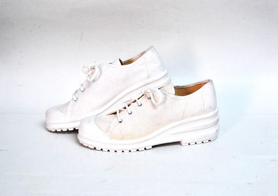 White Canvas Platform Shoes | Minimal Lace-Up Sneakers | Chunky Sole Casual Shoes | Vintage Style size eu 39 uk 6 US 8