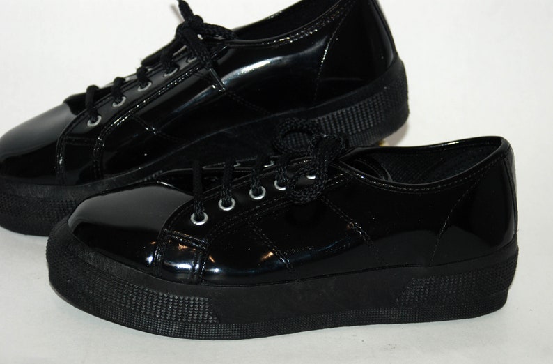 women's shoe 38 in us