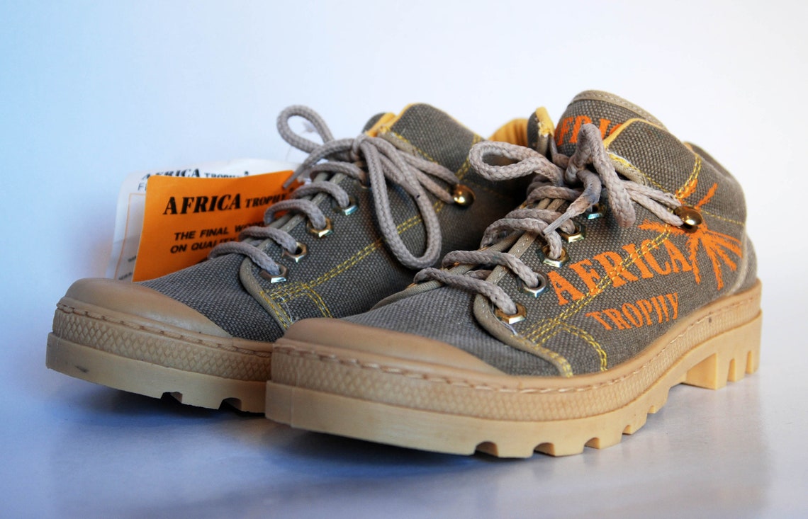 Vintage Africa Trophy Canvas Hiking Shoes | Retro Outdoor Footwear | 1990s Casual Shoes size eu 37 uk 4 us 6, foto 4 di 5
