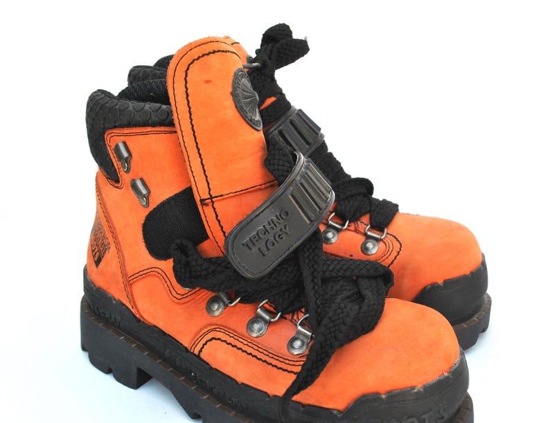 Vintage Orange Hiking Boots • Chunky Mountaineering Boots • 90s Gorpcore Footwear • Retro Outdoor Platforms • Unisex size eu 40 uk 7 us 9 image 8