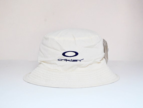 Vintage Oakley White Beige Hat Bucket Double Face Hip Hop Indie