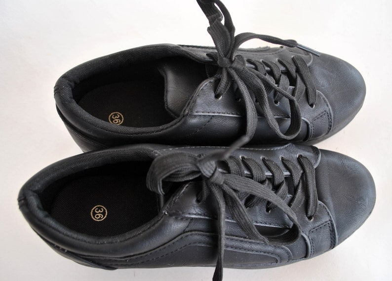 Total Black Platform Sneakers – Chunky Sole Minimal Streetwear Shoes size US 5 EU 36 UK 3 image 5