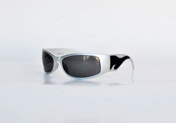 matrix rave sunglasses silver round sun glasses vi