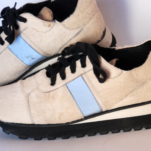 chunky sneakers furry Walking Hiking Boots size eu 37 uk 4 us 6 womens low tops casual shoes with fur beige vibram sole light weight shoes