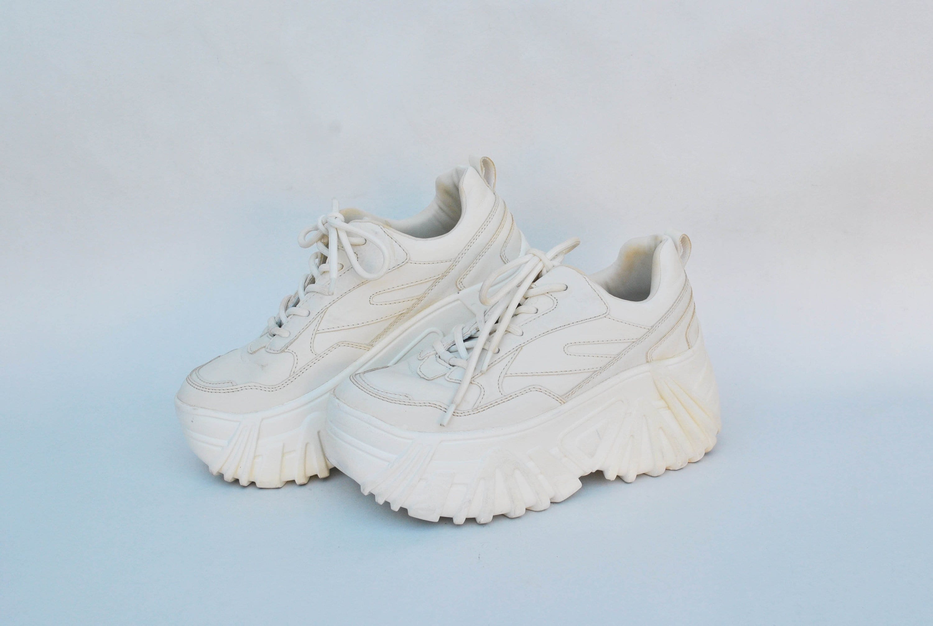 Outfit 90s Platform Sneaker 90s Outfits 1990s Fashion Shoes 1990s