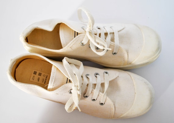 platform white canvas shoes