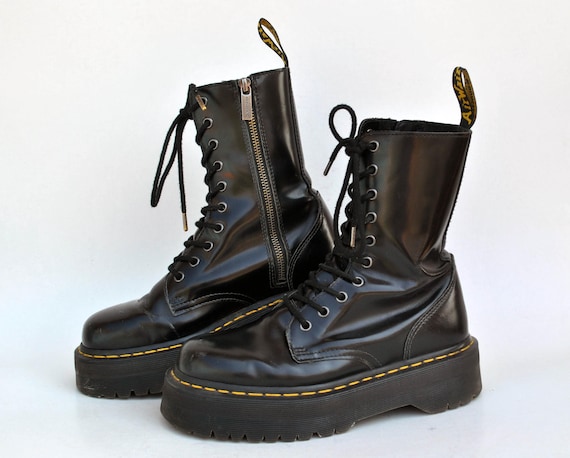 靴 Dr.Martens UK.PUNK boots Dr Martens Rare Half Skull Rocker Biker Punk Skins Black