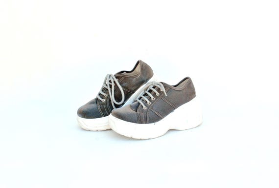 Chunky Platform Sneakers Gray Canvas | Minimal Street Style Shoes | Retro Inspired Casual Trainers size eu 37 uk 4 us 6