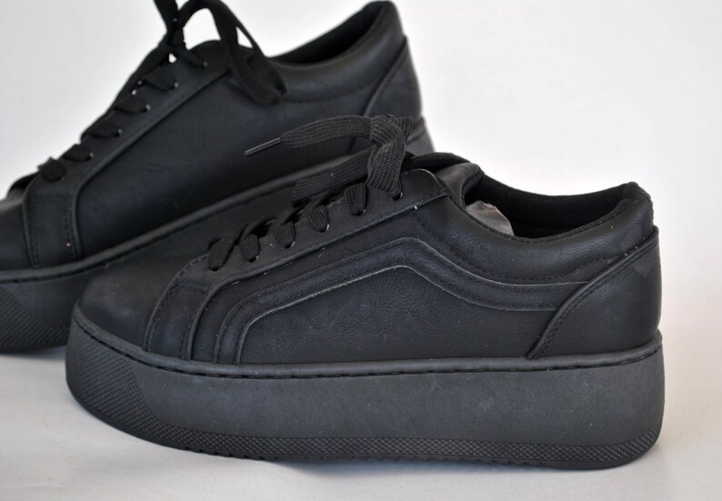 Total Black Platform Sneakers – Chunky Sole Minimal Streetwear Shoes size US 5 EU 36 UK 3 image 4