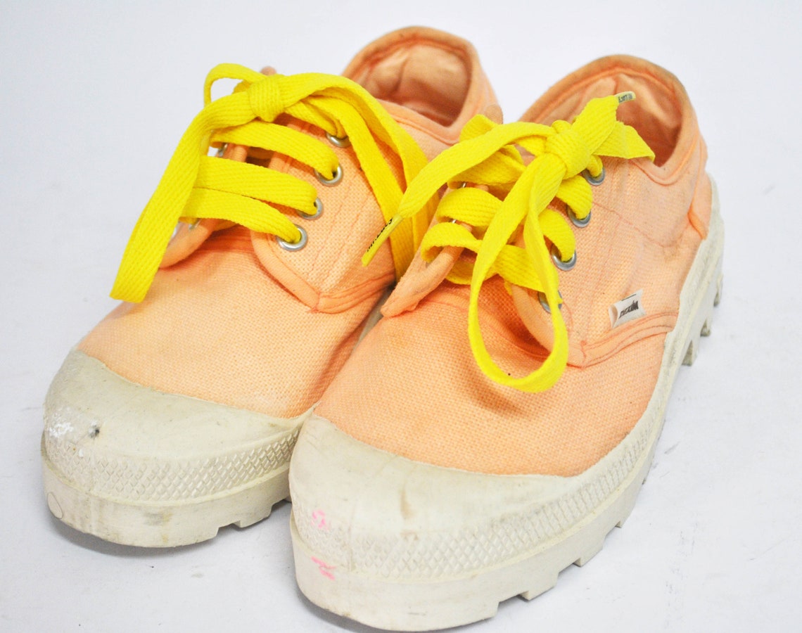 Vintage Peach Canvas Platform Shoes | Chunky Lug Sole Low Top Sneakers | Y2K Retro Casual Shoes | Unisexsize eu 37 uk 4 us 6, foto 3 di 5