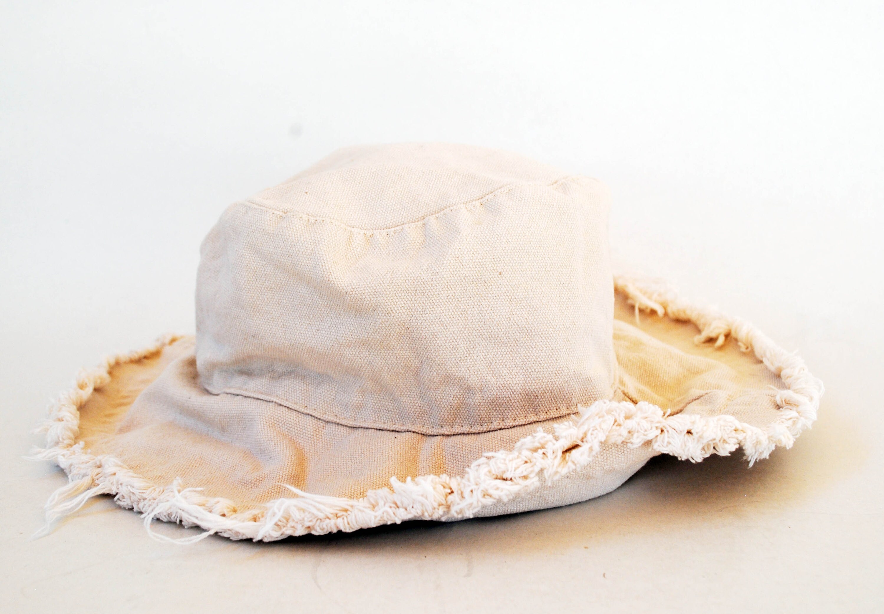 Vintage Cotton Bucket Hat – Natural Beige Frayed Edge Hat  display picture 2