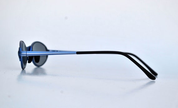 blue silver matrix small sunglasses oval sun glas… - image 4