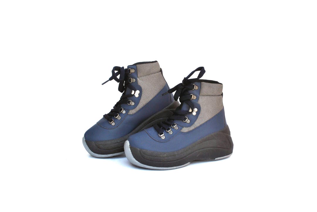 Vintage Chunky Hiking Boots • Platform Sole Trail Boots  display picture 1