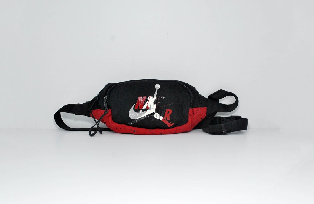 Wsc Pambo Vintara Fanny Pack - Black / Maroon Print