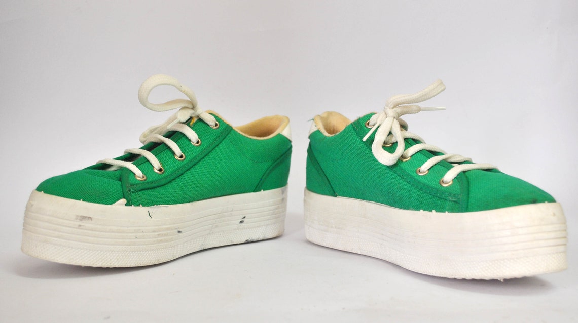 Vintage Green Platform Sneakers – Canvas Low Top Shoes – Chunky Sole 90s Style Trainers – Retro Streetwear Footwear size eu 38 us 7 uk 5, foto 4 di 5