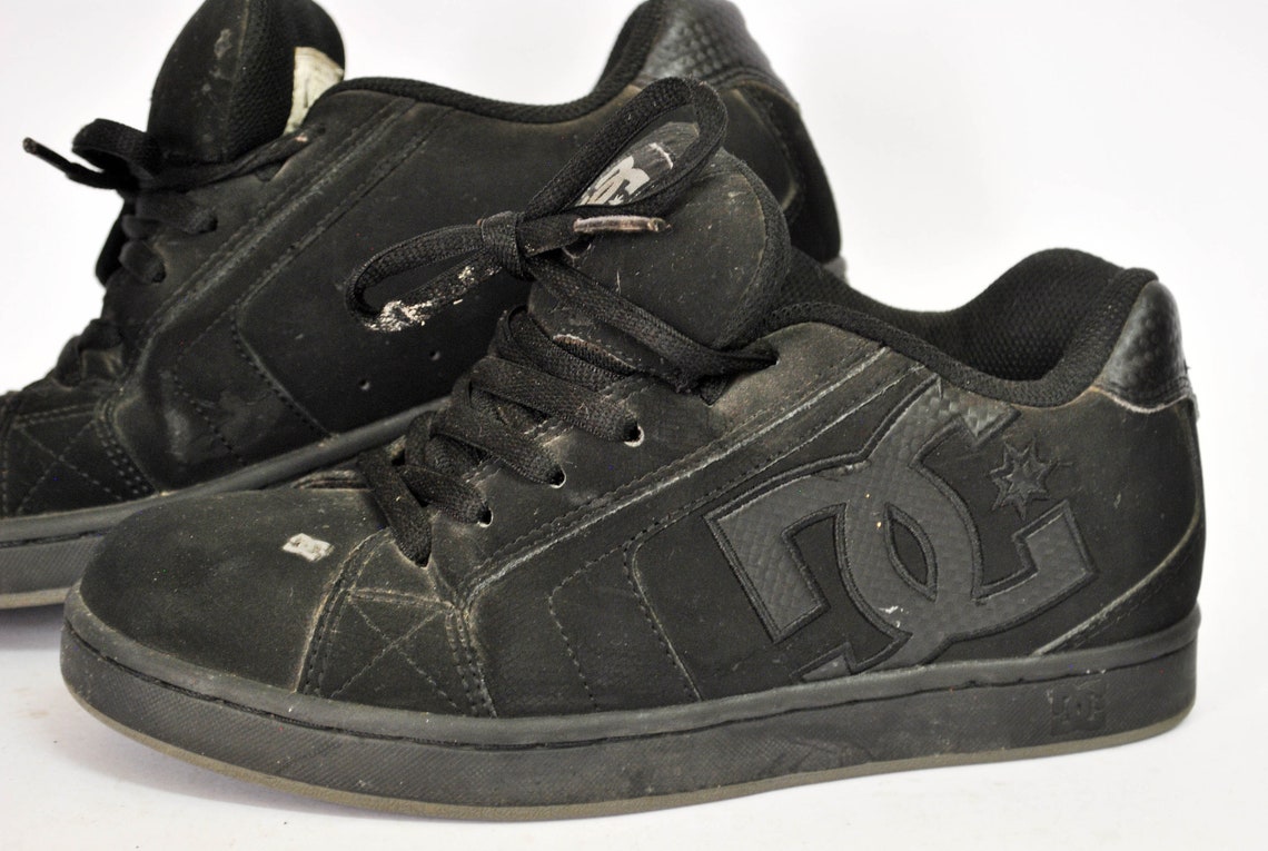 2000s dc shoes