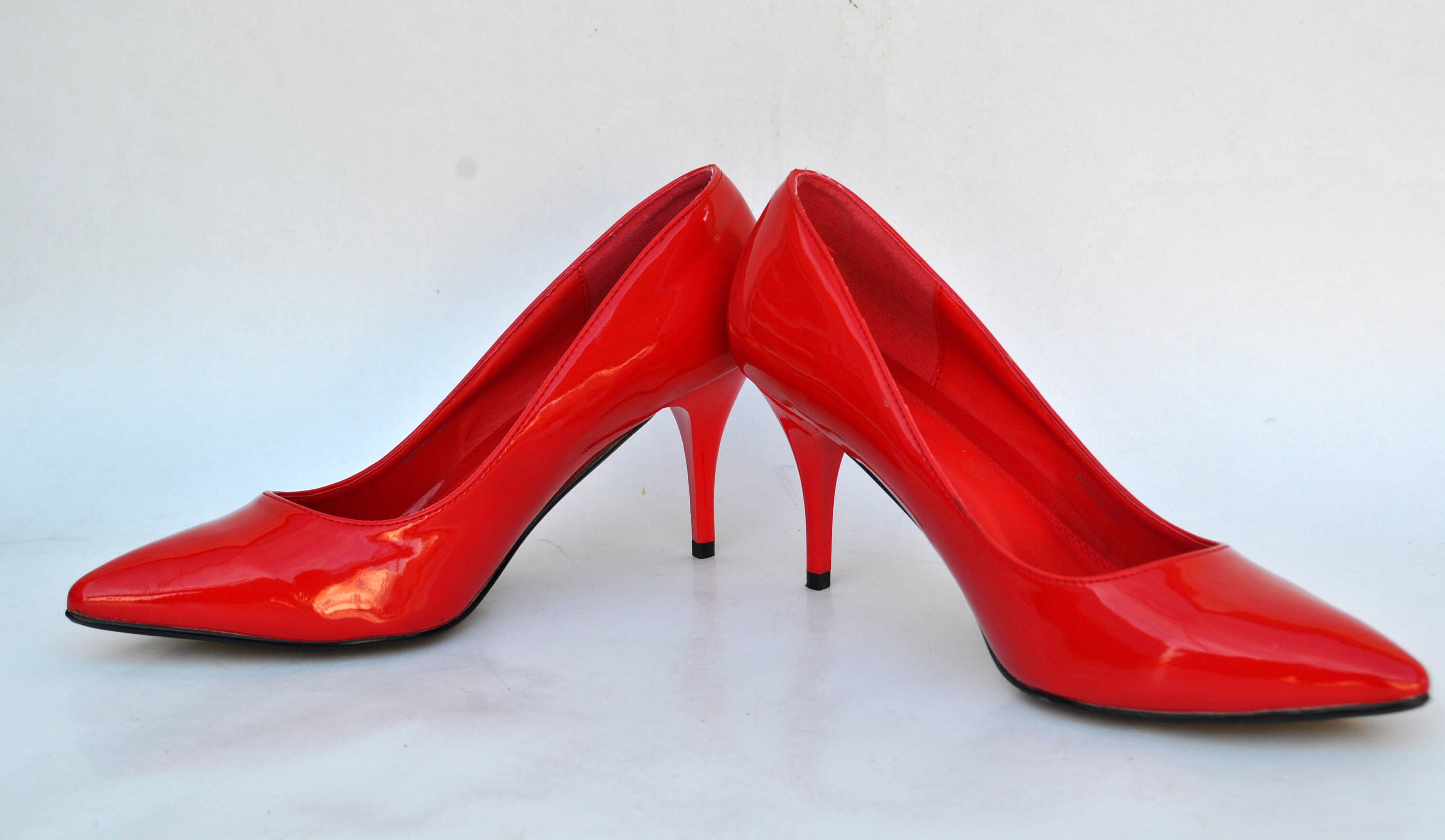 Red high heels size 11 clearance