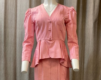 Tailleur gonna aderente vintage anni '80 con venature del legno rosa, taglia 6, accessorio per costume