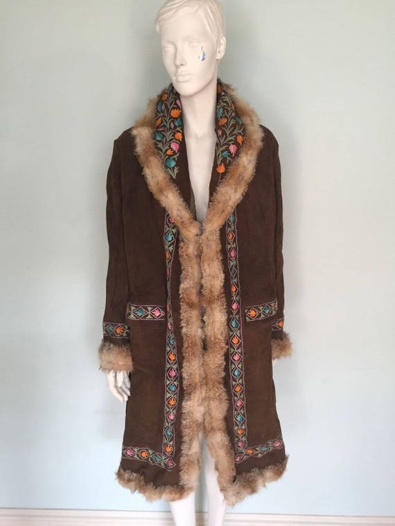 Beautiful 1970's embroidered suede coat with fur t