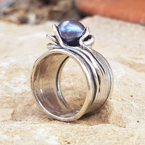 Statement silver black pearl ring ,Wide band pearl ring for women, Bohemian big pearl ring, Artisan Jewelry