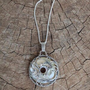 Collar con colgante de donut de plata de ley 925: dije de medallón grande y grueso