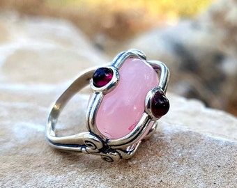 Unique sterling silver solitaire gemstone ring , Large natural stone ring, Chunky women's jewelry