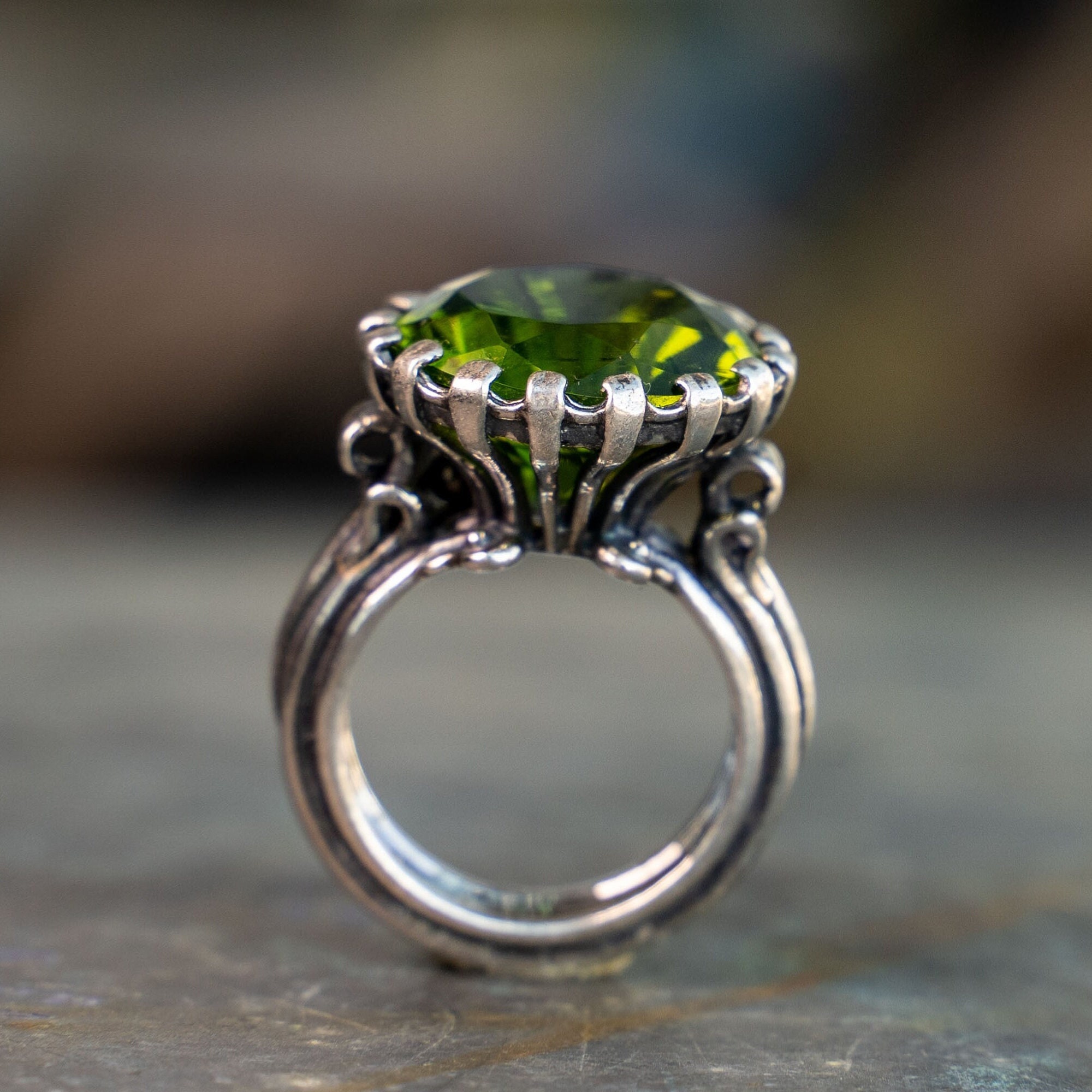 Bague Ancienne Avec Pierre Taille 60 - Bijou Vintage, Occasion