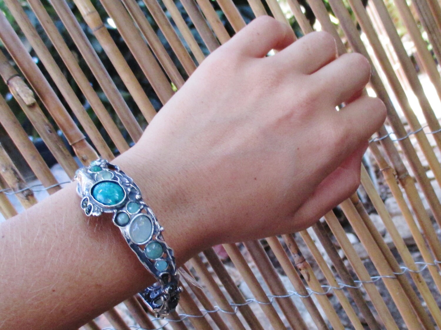 マルチストーンシルバーカフブレスレット、女性用ターコイズバングル