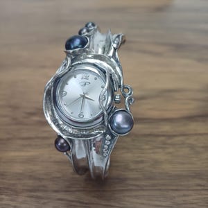 Silver Mother of Pearl Womens Watch - Etsy display picture 2