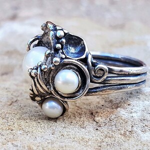 Artisan silver pearls ring for women Dainty natural multi pearl ring