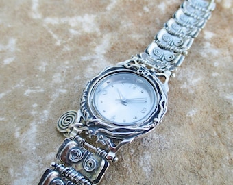 Sterling silver statement wrist watch, Oxidized hammered spiral links silver bracelet, Women's accessories gift.