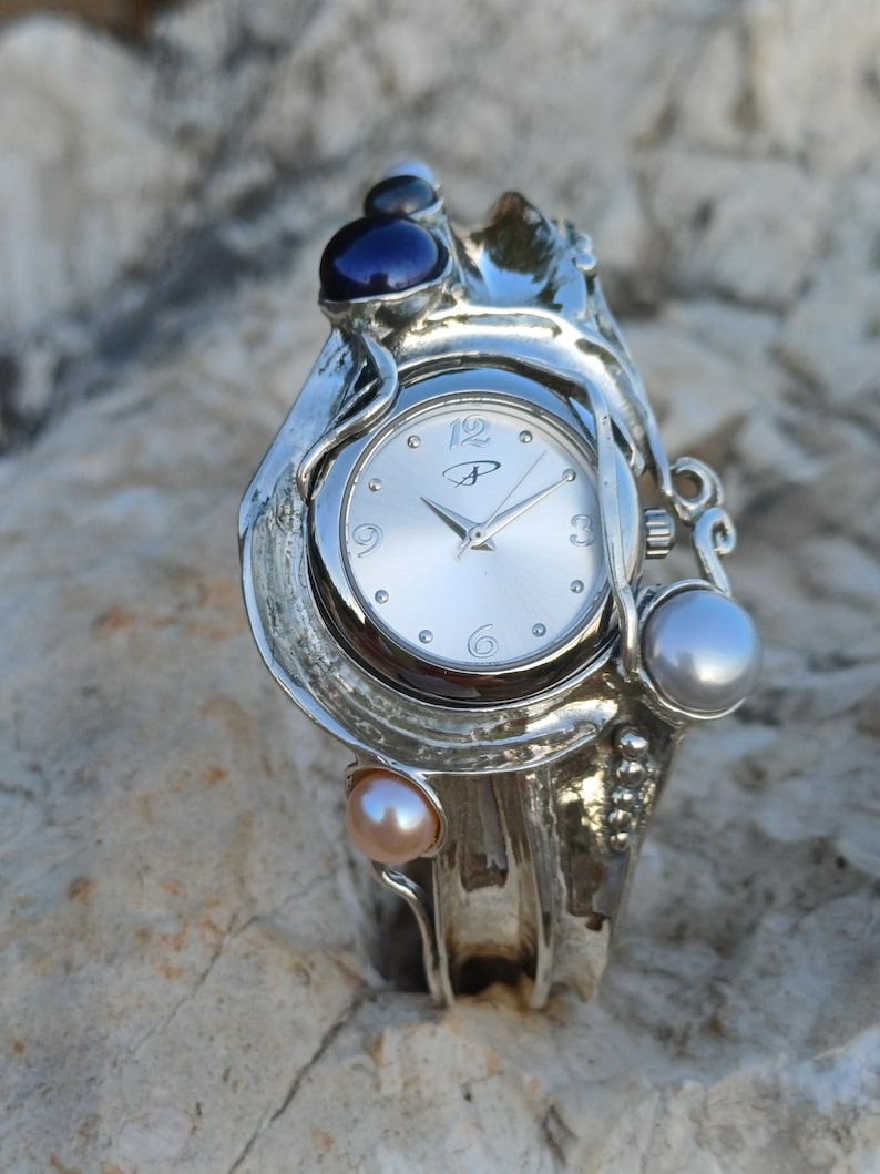 Sterlingsilverarmbandsur med vita pärlor, handgjort, statement-armbandsur för kvinnor bild 14