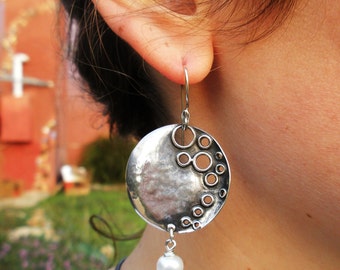 Bohemian big silver circle earring with hanging pearl  Large hammered round earring for women