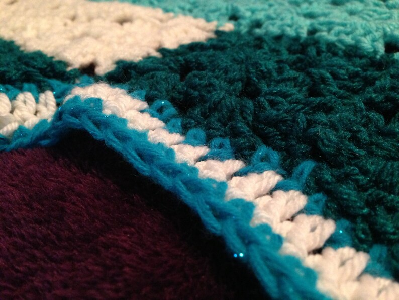 8-bit Minecraft Diamond Lap Blanket / Rug - Etsy Canada