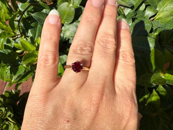 Antique Synthetic Ruby Solitaire Ring in 10k Yell… - image 10