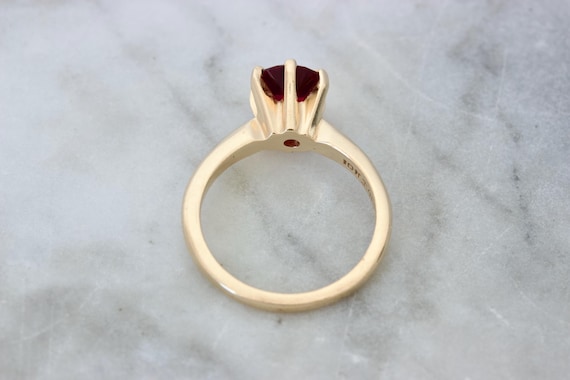 Antique Synthetic Ruby Solitaire Ring in 10k Yell… - image 8